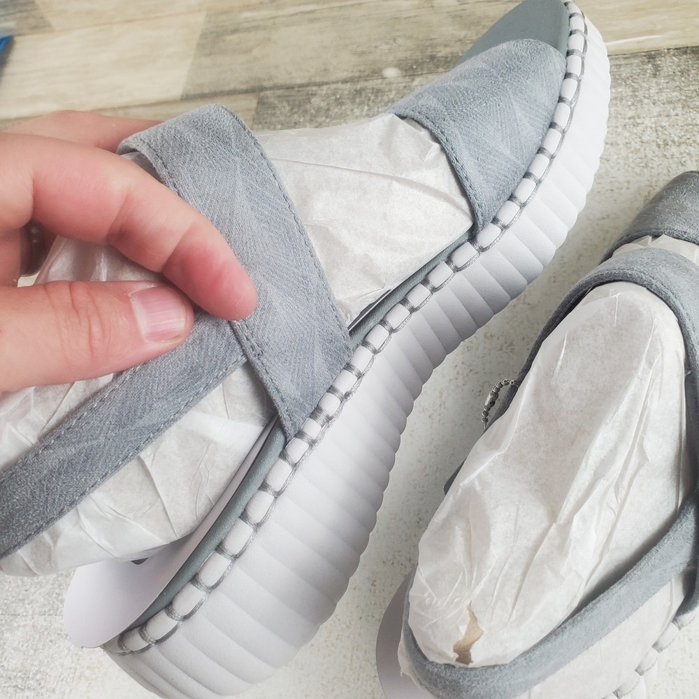 SKECHERS Illusion of Love Sandals Womens Sz 7 Gray Strap - Picture 8 of 11